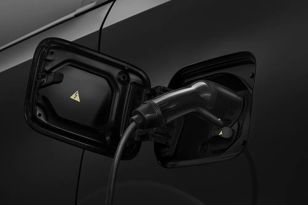 GAC-M8-PHEV_Feature06